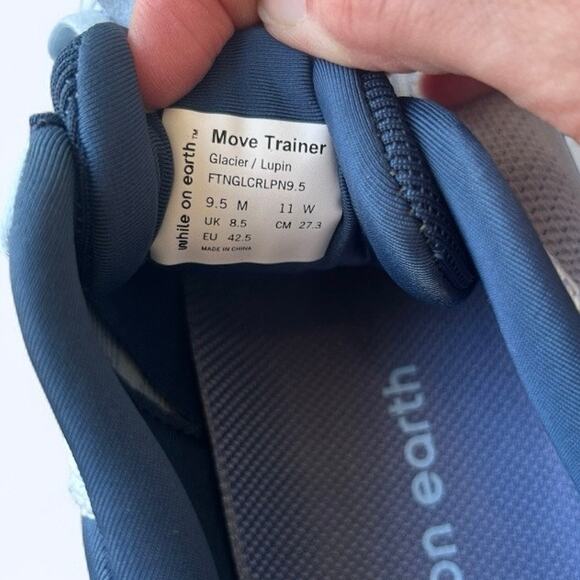 While On Earth Move Trainer Shoes Sneakers Glacier Lupin M 9.5 W 11 MINT - Picture 13 of 13